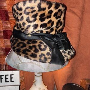Vintage Best & Co Fifth Avenue Leopard Print Hat
